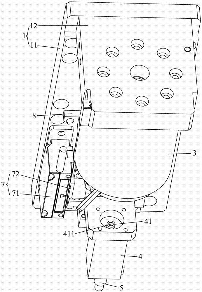 Lens assembling mechanism