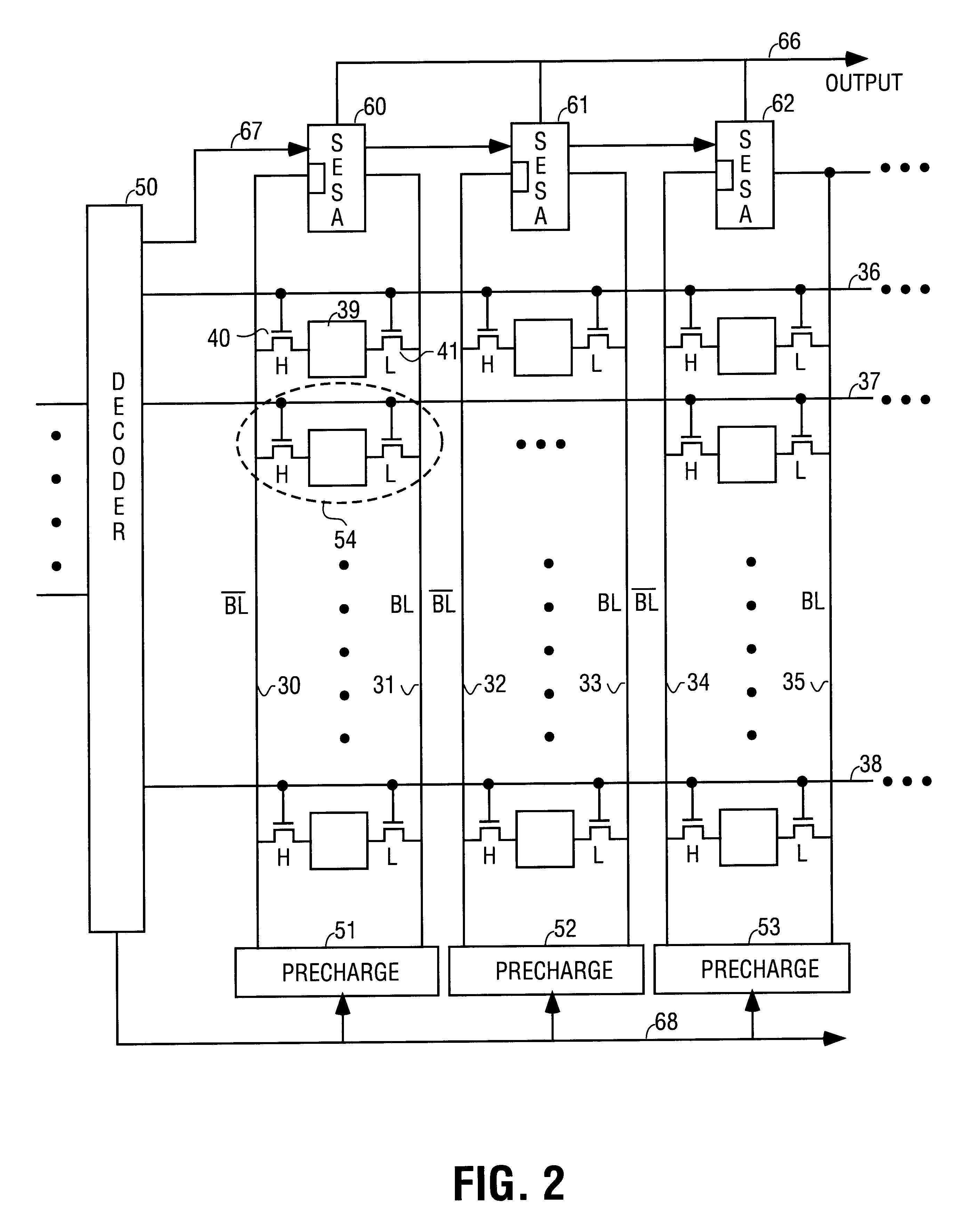 Dual threshold SRAM cell for single-ended sensing