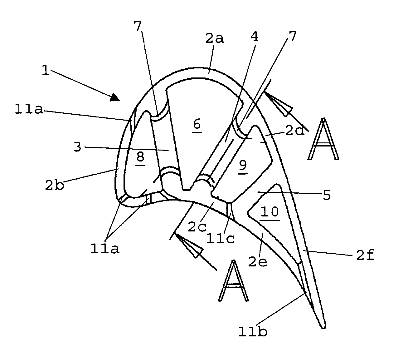 Turbine blade with impingement cooling