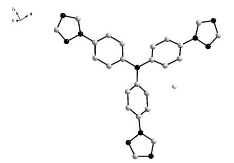 Tris(4-triazole phenyl) amine compound as well as preparation method and application thereof