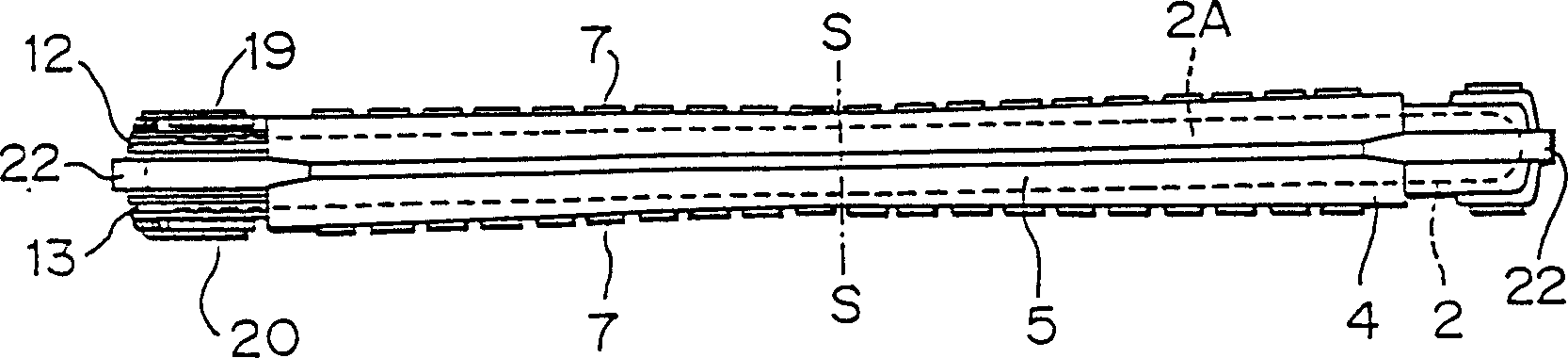 Pedal support with reflecting body