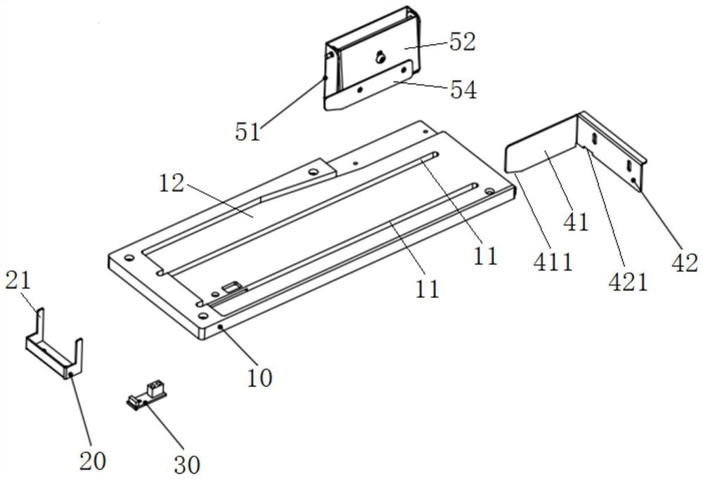 Guiding correction device of temporary identity card making machine