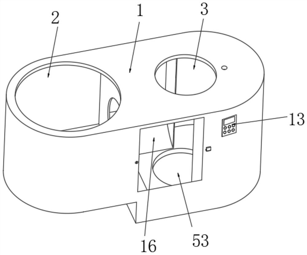 A new basketball collecting and serving device