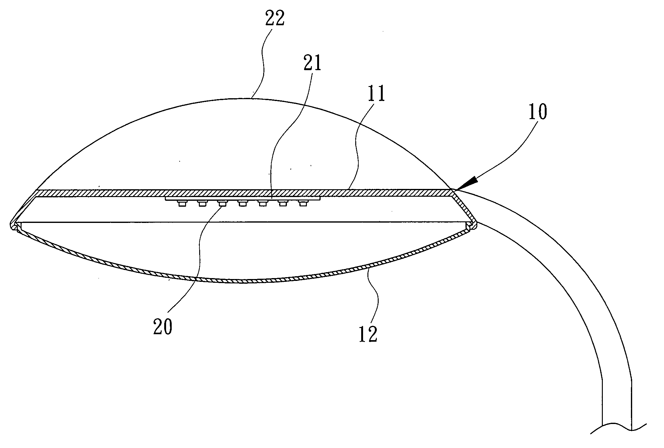 Street light with heat dispensing device