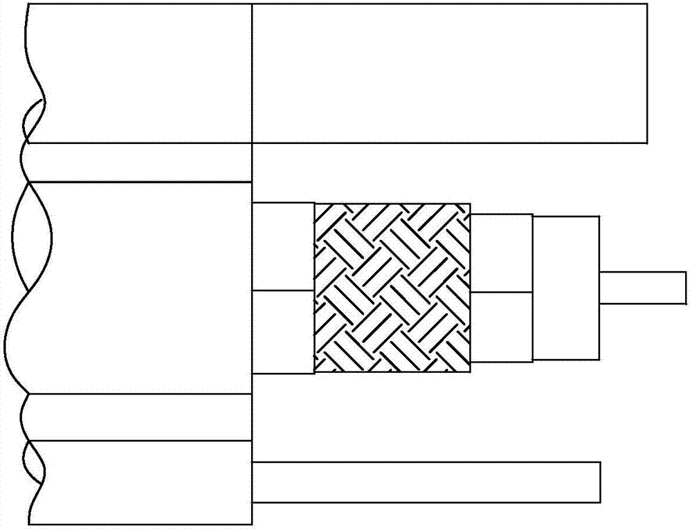 Pipe combined coaxial cable and manufacturing method thereof