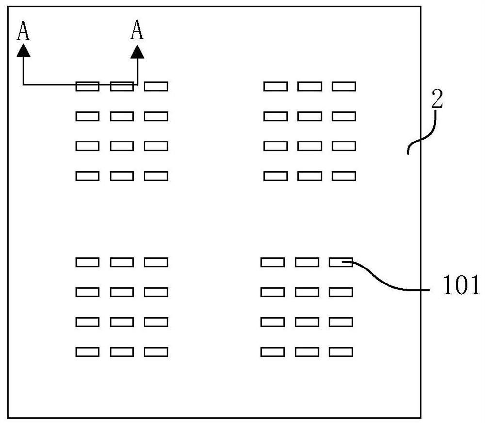 Manufacturing method of chip packaging structure and plastic packaging mold