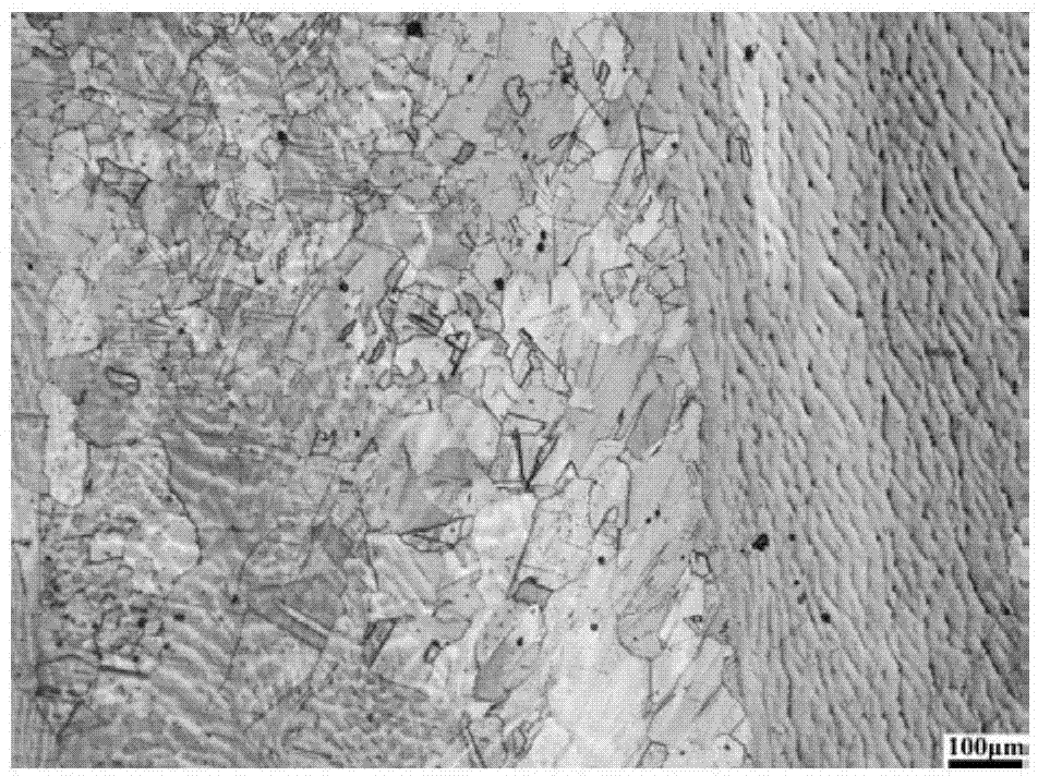 High product of strength and elongation alloy steel in columnar crystal/isometric crystal composite crystal structure and preparation method thereof