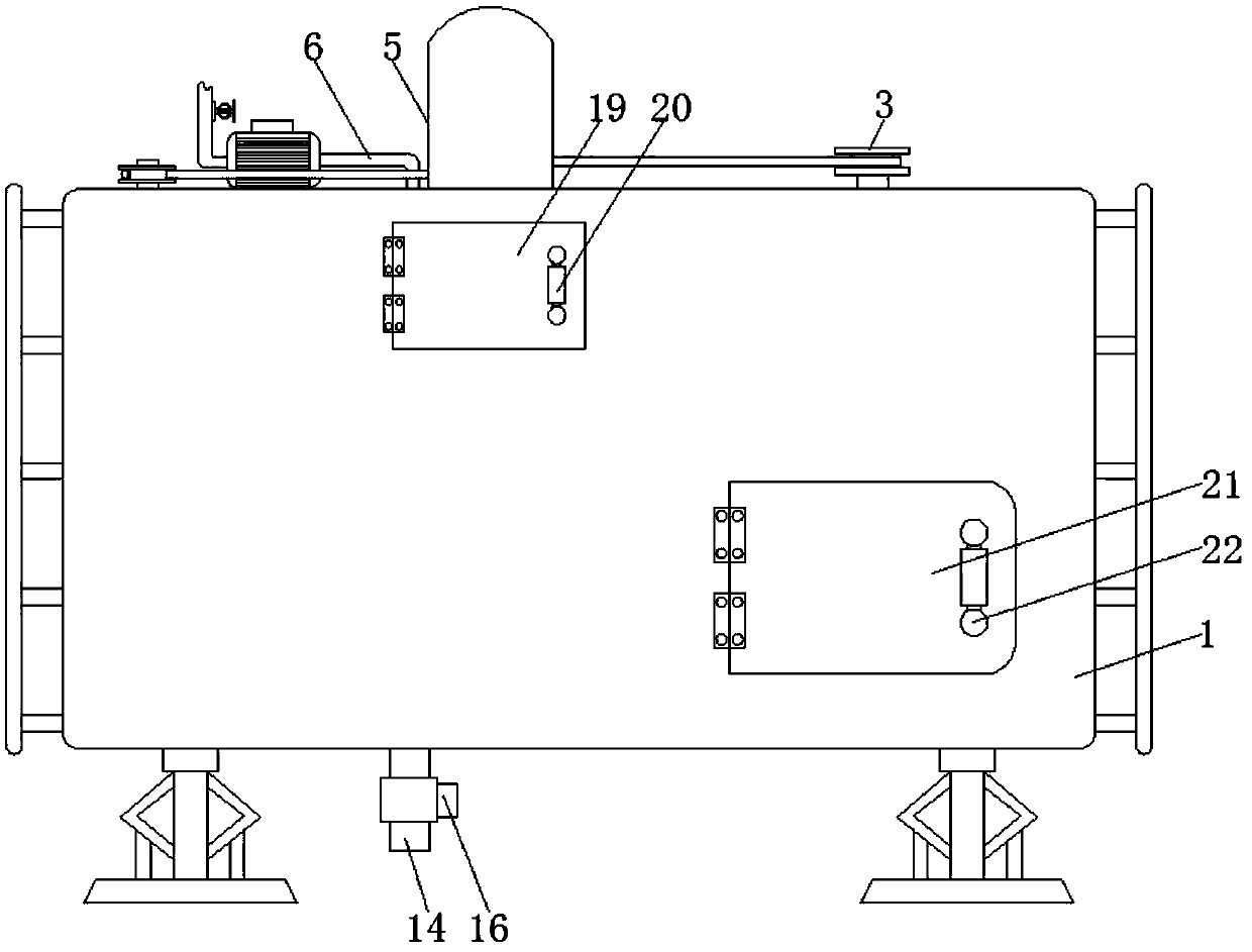 Amethyst processing crushing device based on combining of cleaning, drying and conveying