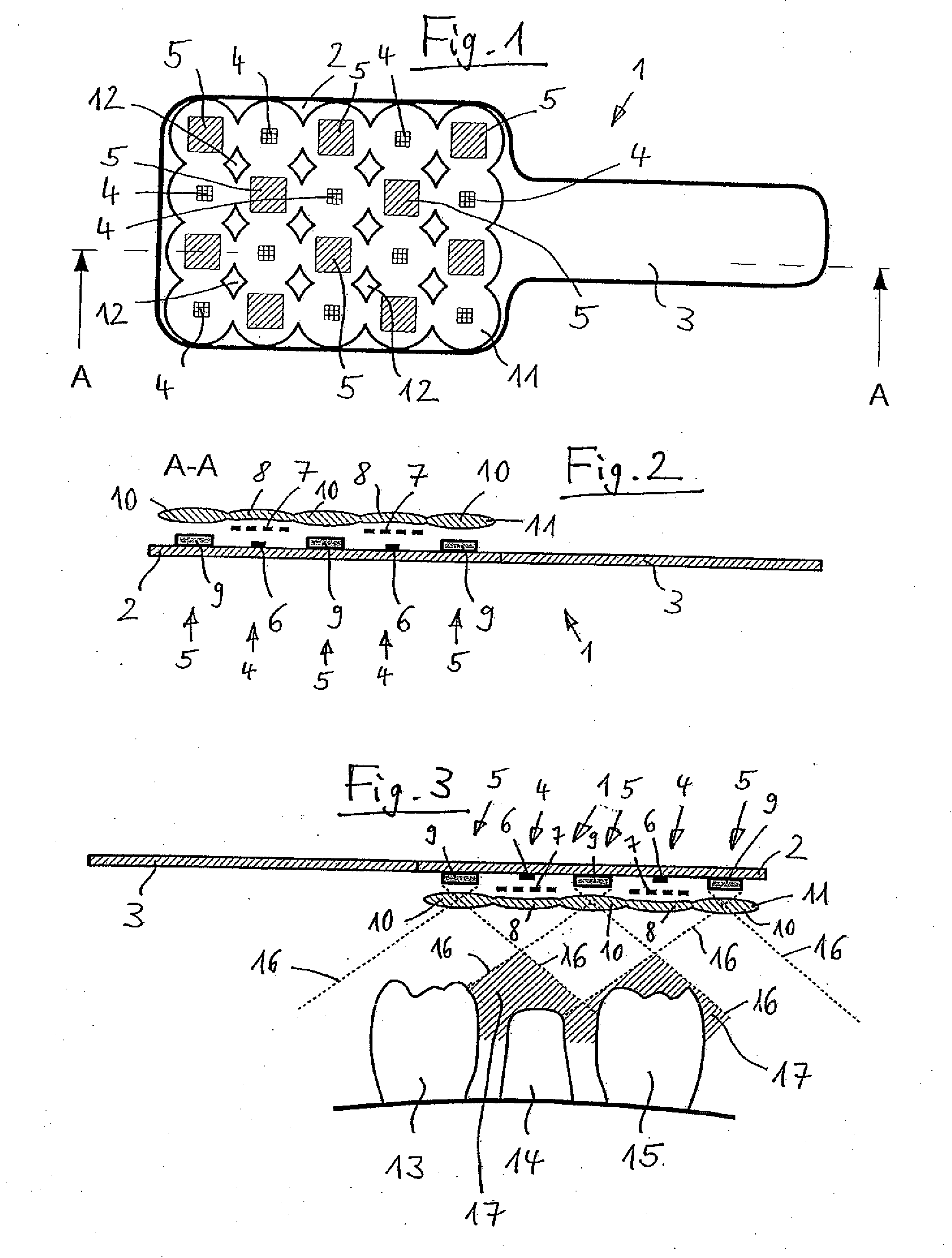 Device for Determining the 3D Coordinates of an Object, In Particular of a Tooth