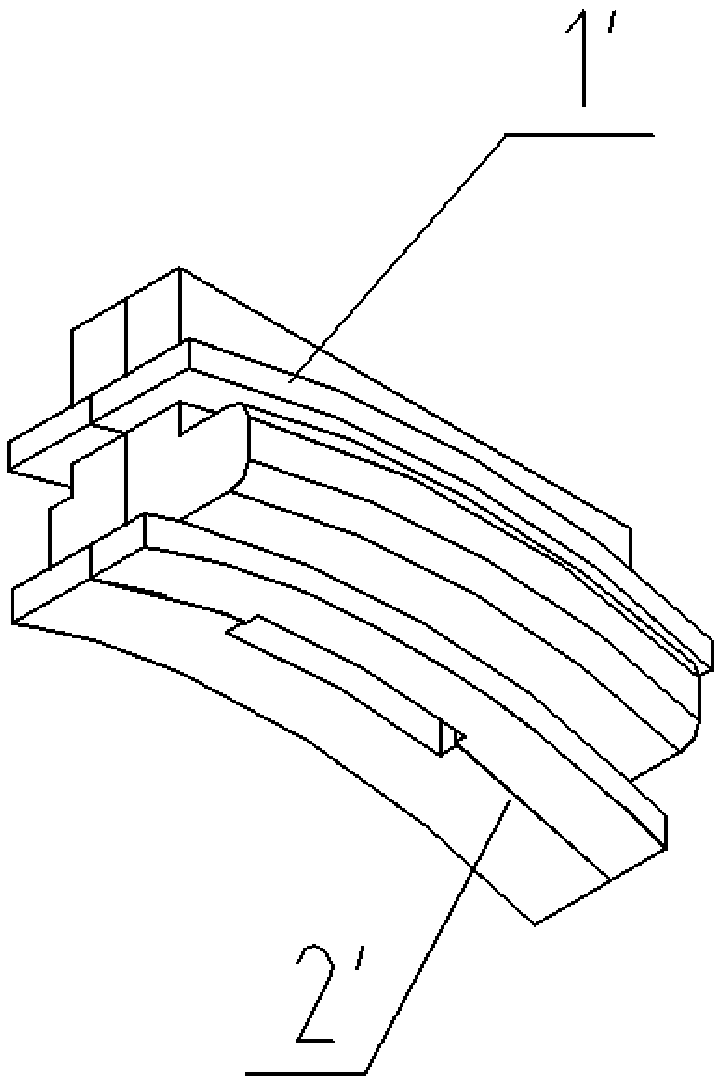 Installation method of outlet clip, motor and outlet clip