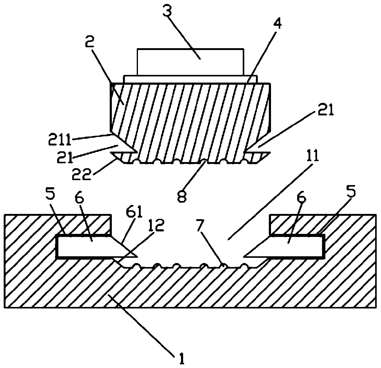 A kind of LED package and manufacturing method thereof