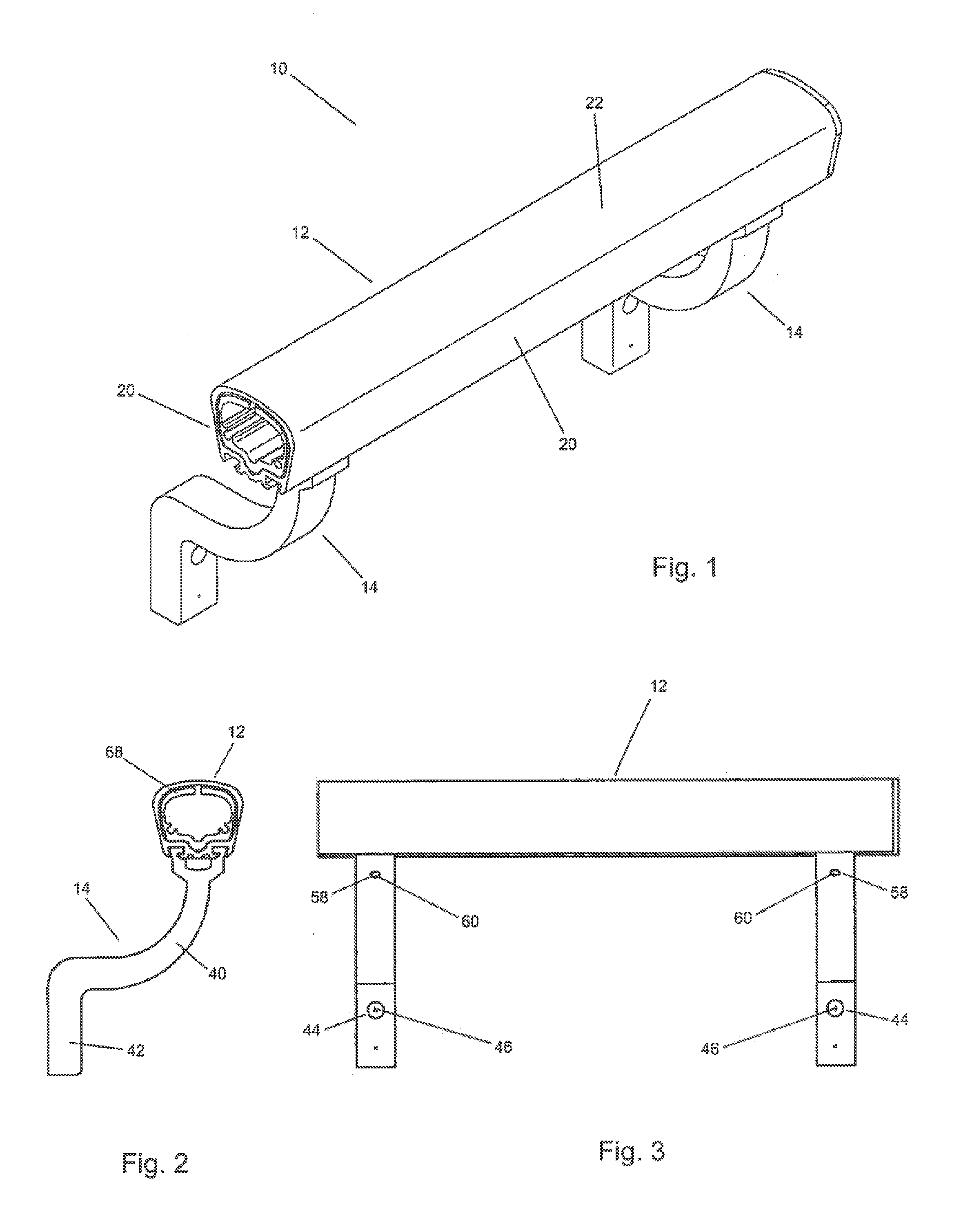 Continuous handrail system