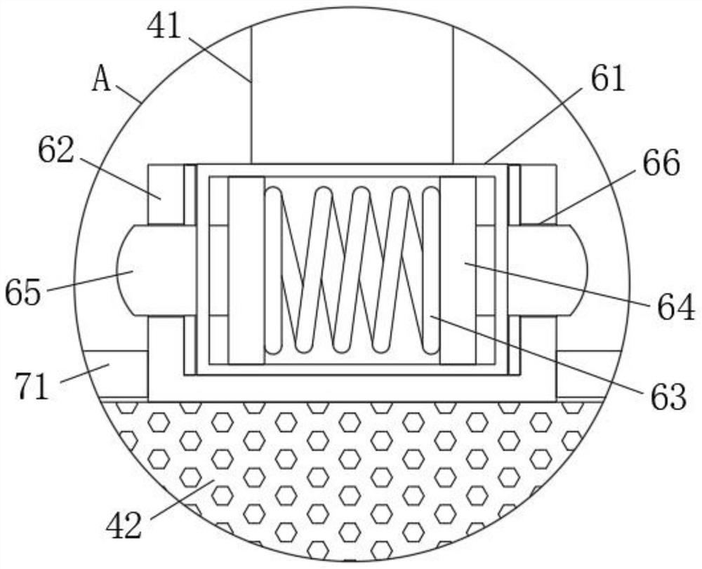 Impurity filtering device for dairy product processing