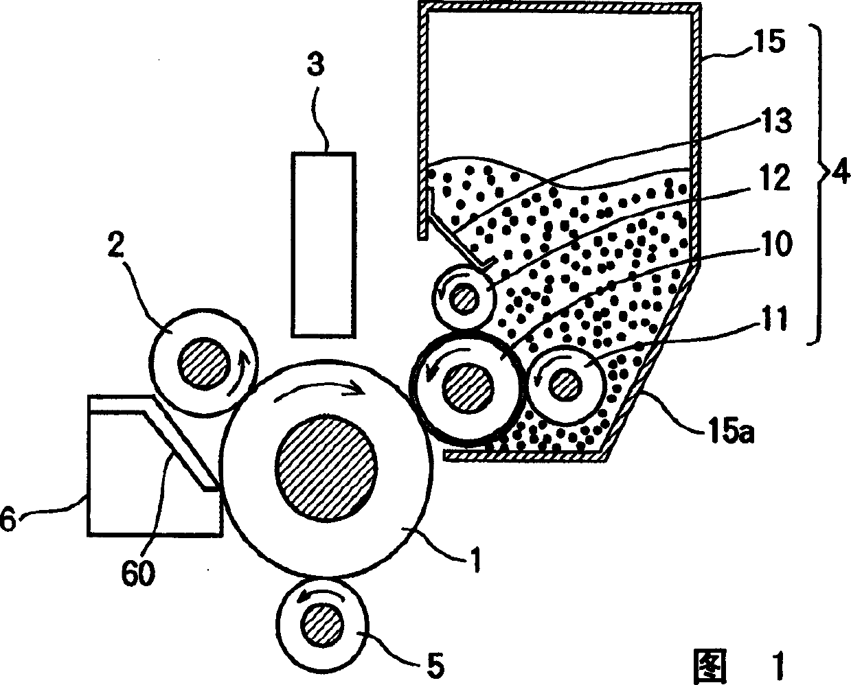 Development device and electronic photographing apparatus