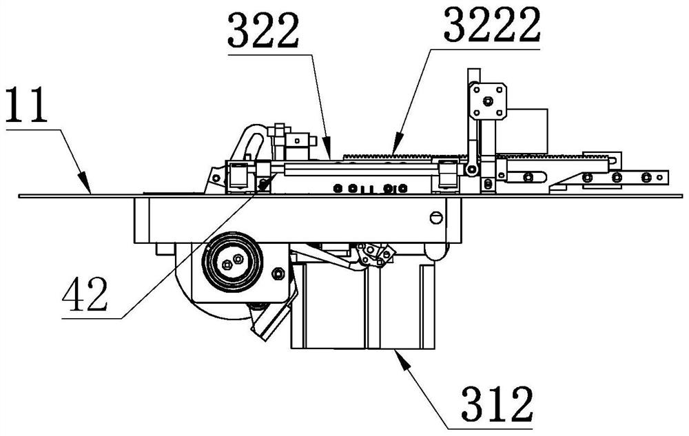 Automatic continuous sewing device of mock button hole machine