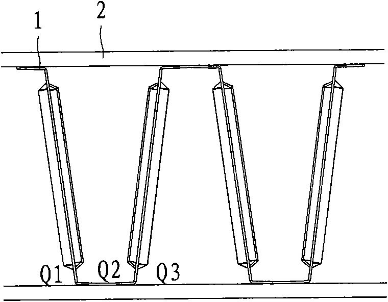 Heat exchanger capable of improving drainage performance