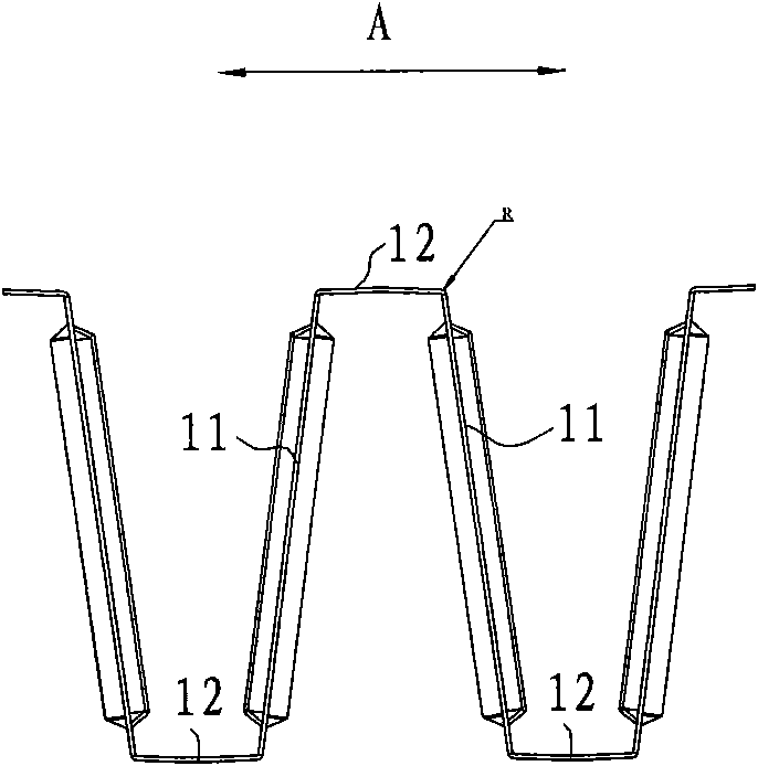 Heat exchanger capable of improving drainage performance