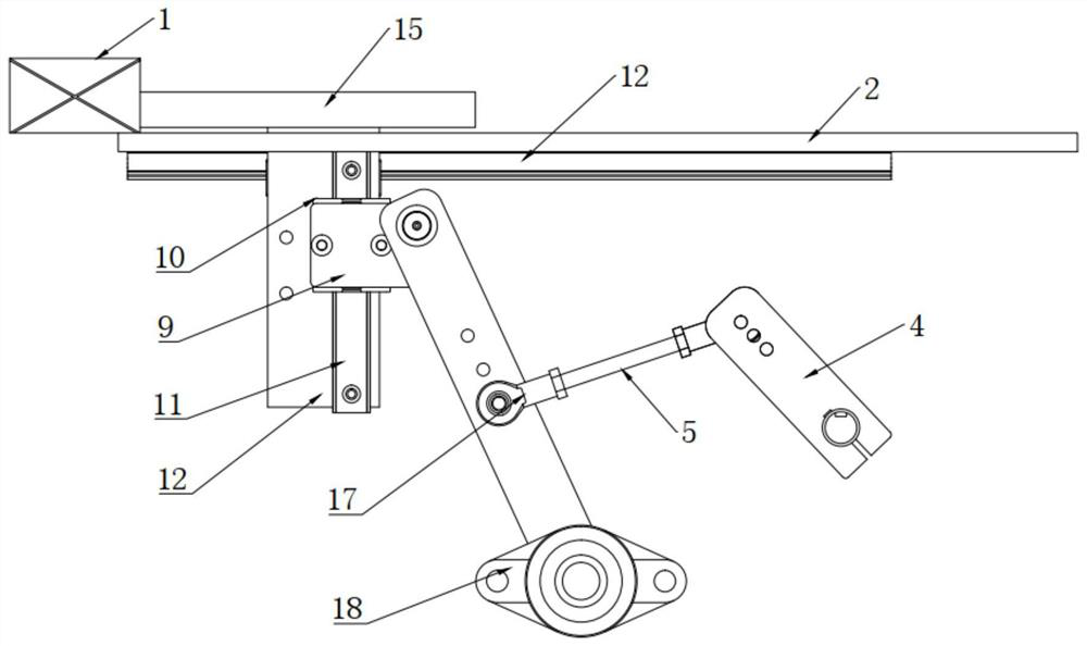 Automatic circulating and reciprocating type material pushing device