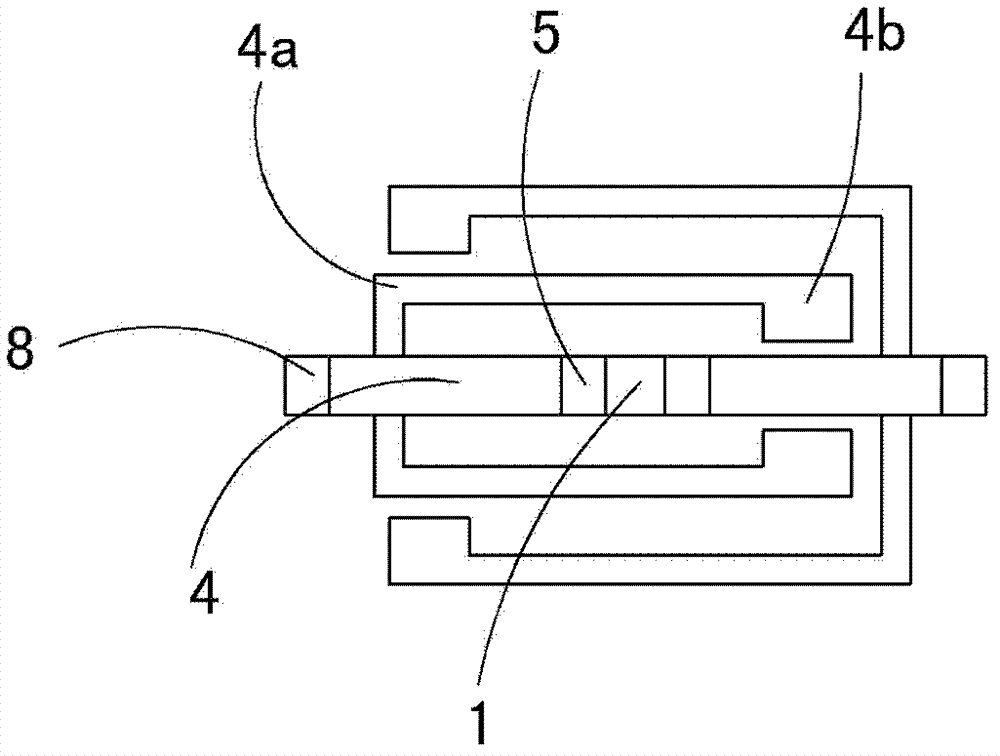 Differential type horizontal micro-force measuring device and measuring method thereof