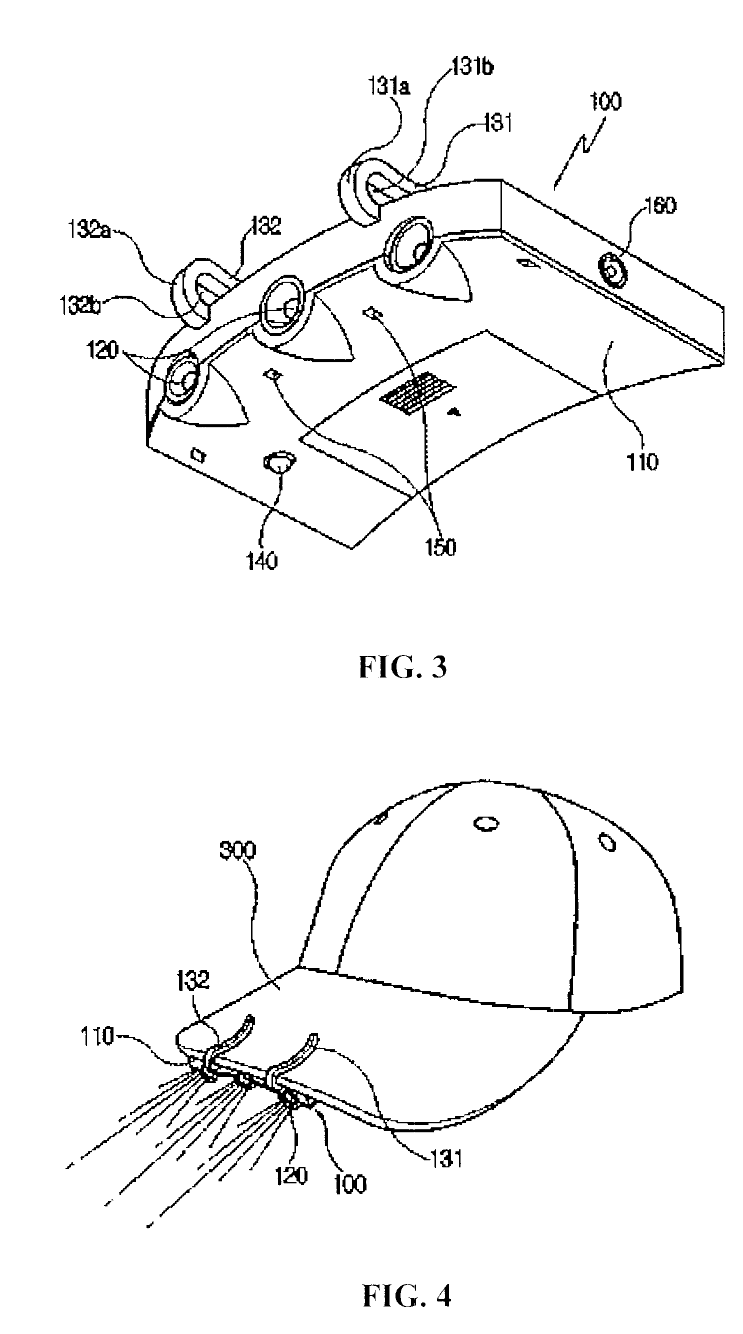 Clip type light detachably coupled with cap