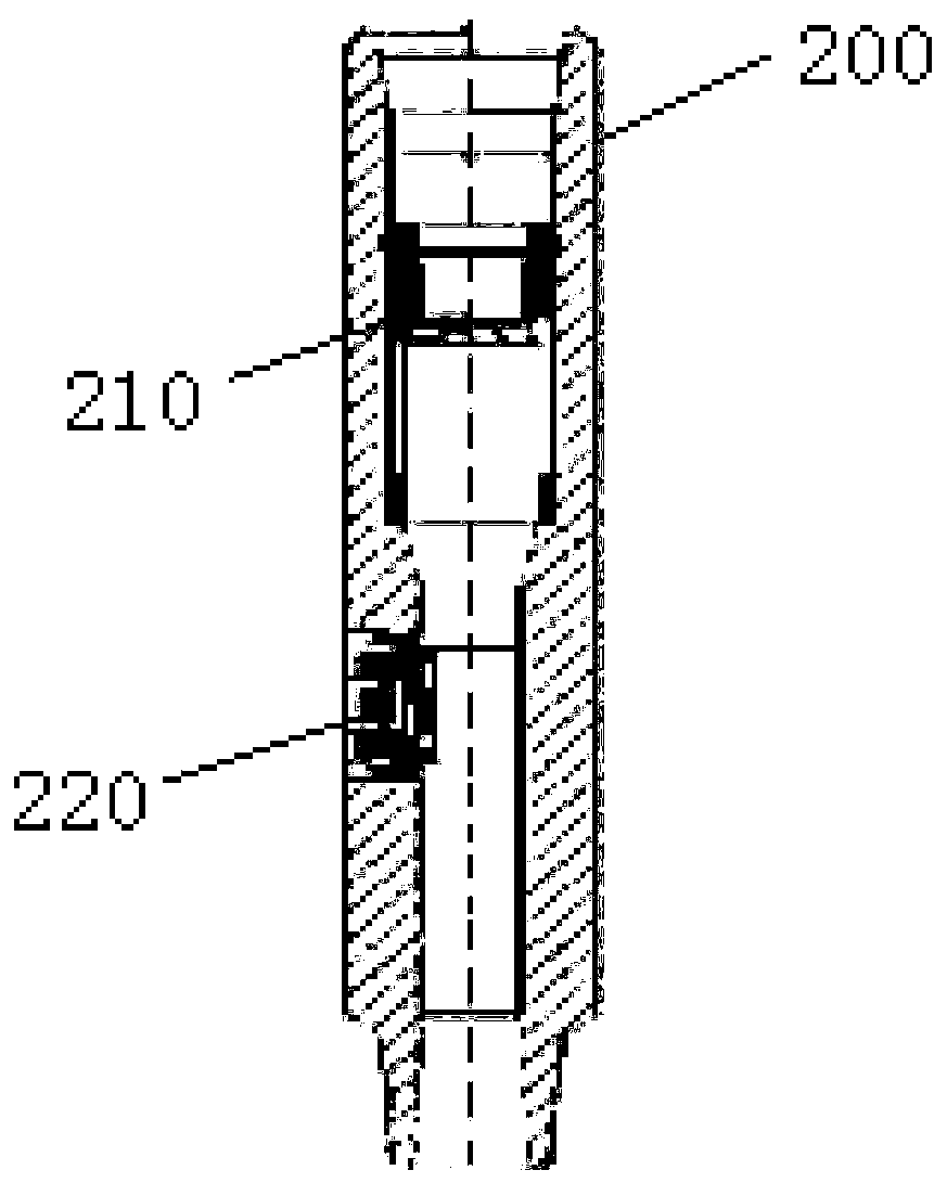 Auxiliary device, continuous circulation drilling system and drilling method thereof