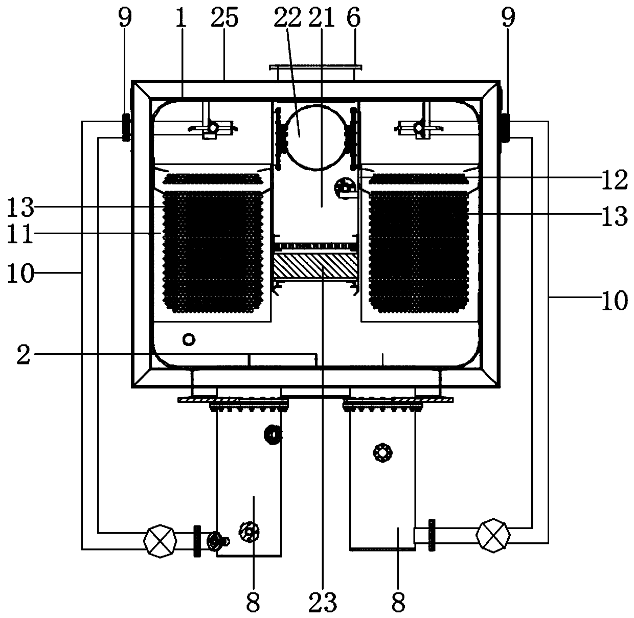 Material evaporator with liquid level balancing function