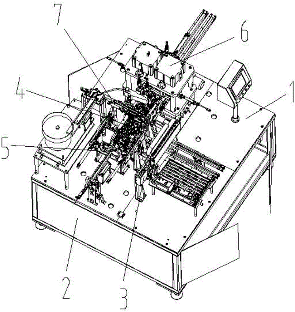 Automatic assembling machine of inductor