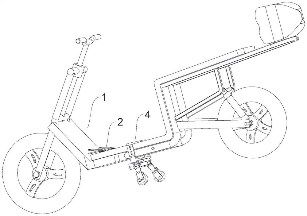 Auxiliary system facilitating safe driving of electric vehicle