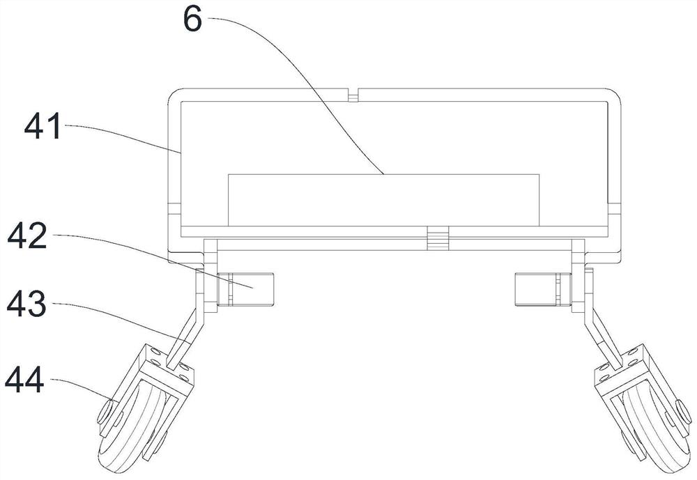 Auxiliary system facilitating safe driving of electric vehicle