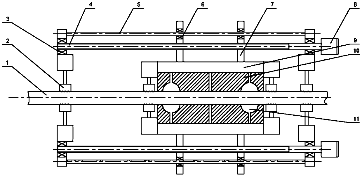 Wire rope lubricator automatic crawling device