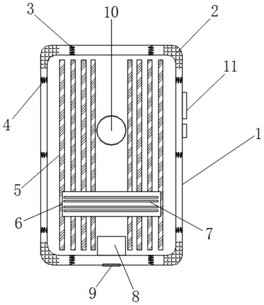 Self-heating hand-warming mobile phone shell used in winter