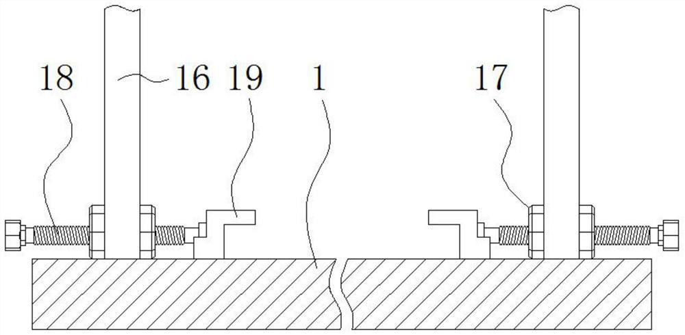 Abrasive paper production gluing device with anti-deviation structure