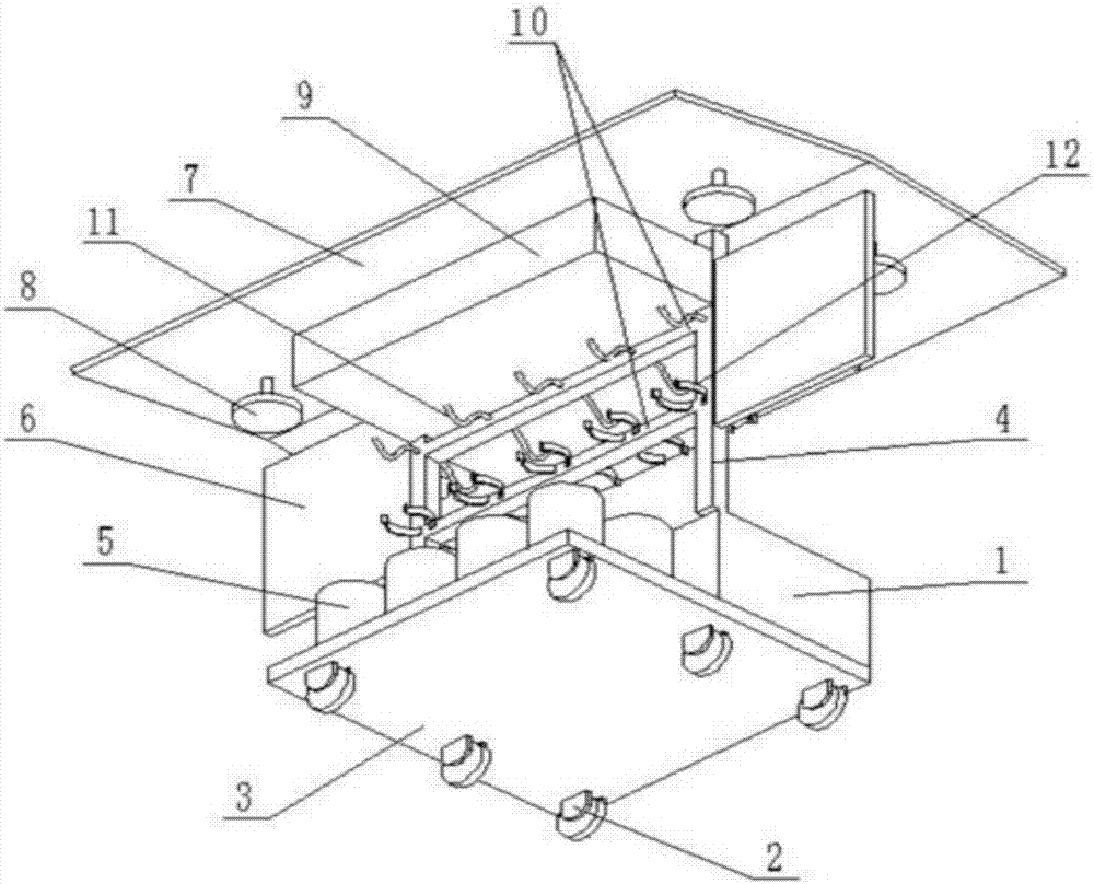 Fire fighting apparatus with improved structure