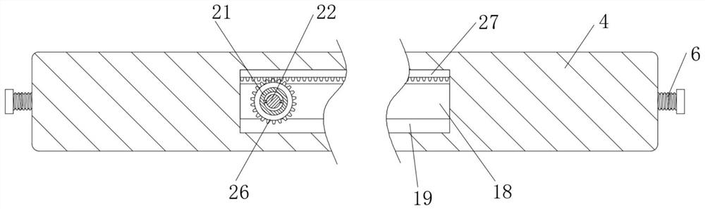 Solar photovoltaic panel cleaning device and cleaning method thereof