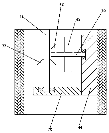 Safety anti-overflow door of toxic gas sensing device