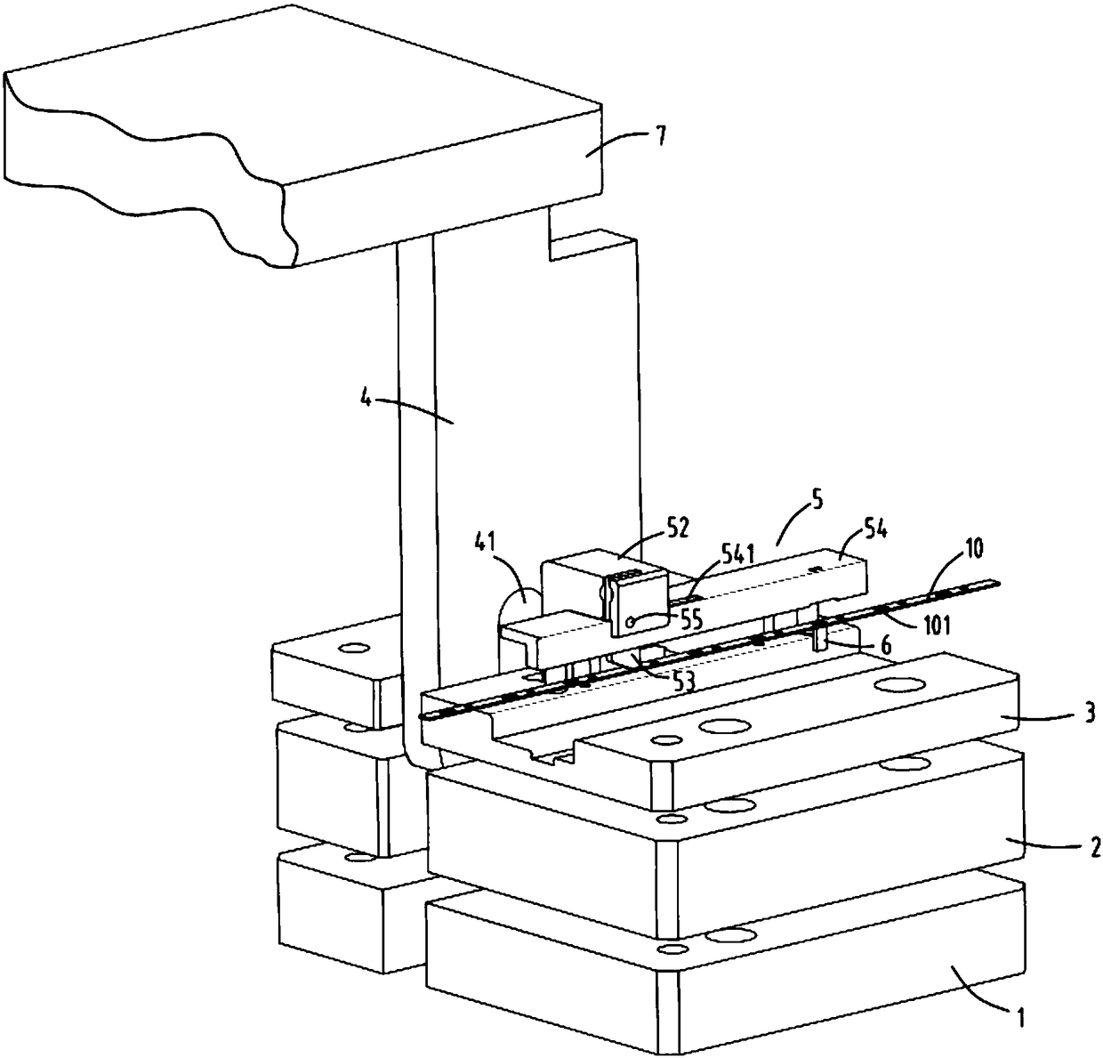 A stamping die pulling device