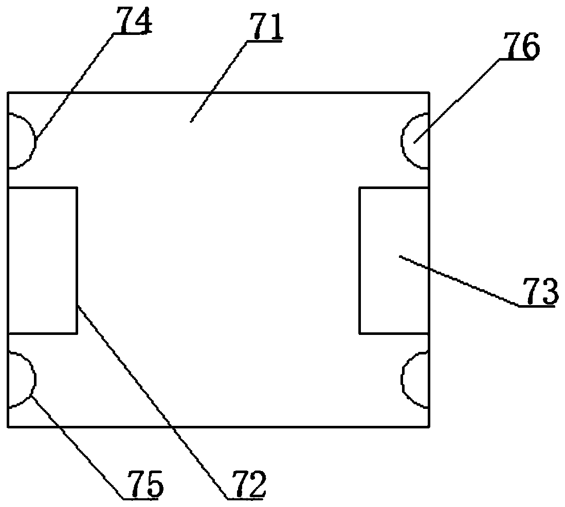 A liquid pressure demonstrator for high school physics teaching