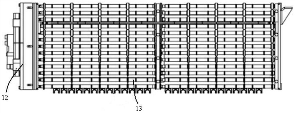 Chain equipment for crystalline silicon texturing and preparation method for single-sided inverted pyramid texturing