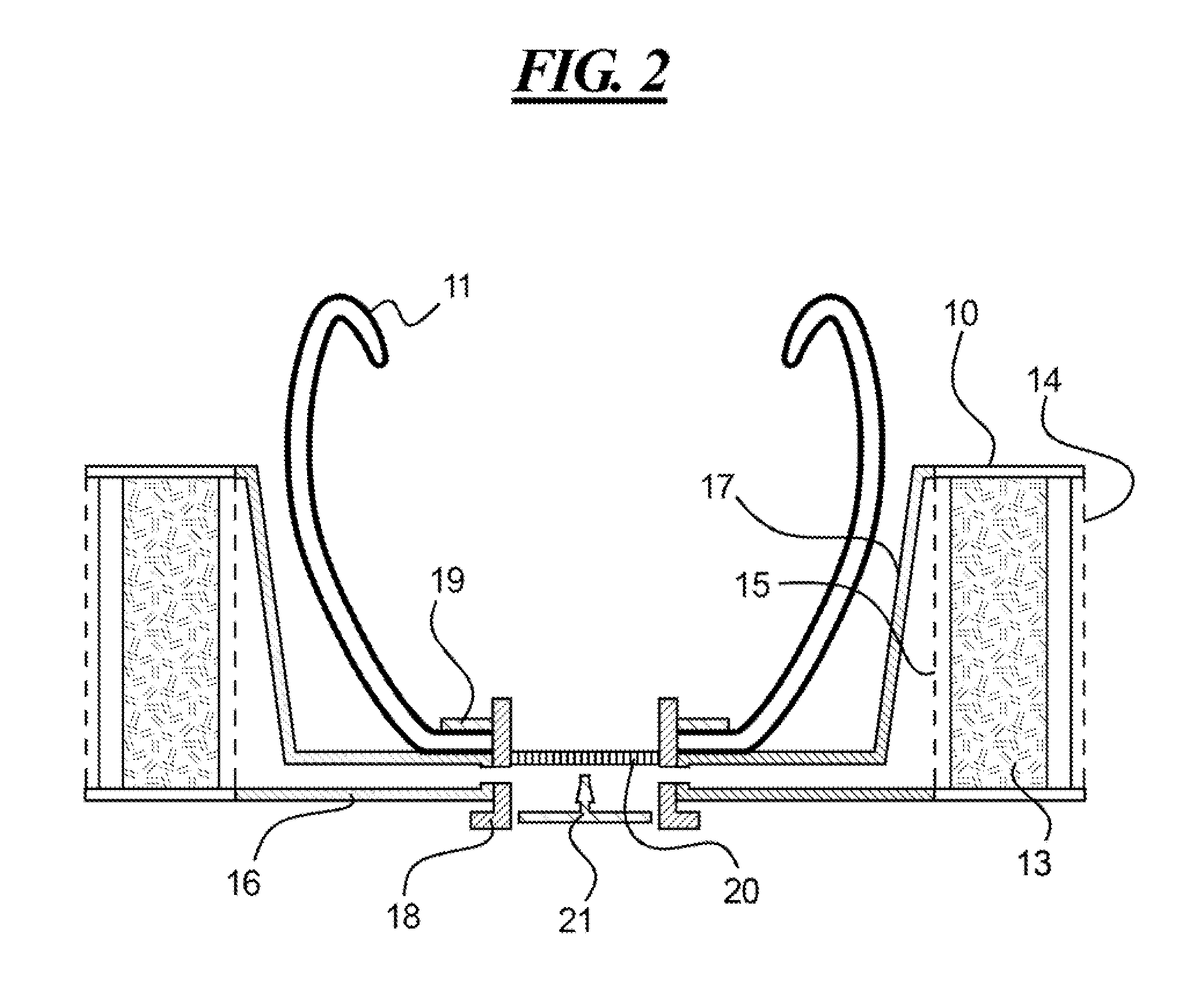 Low profile filter respirator