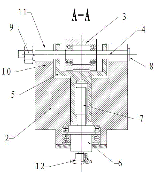 Tool for machining inner bore of rectangular cylinder by means of center lathe