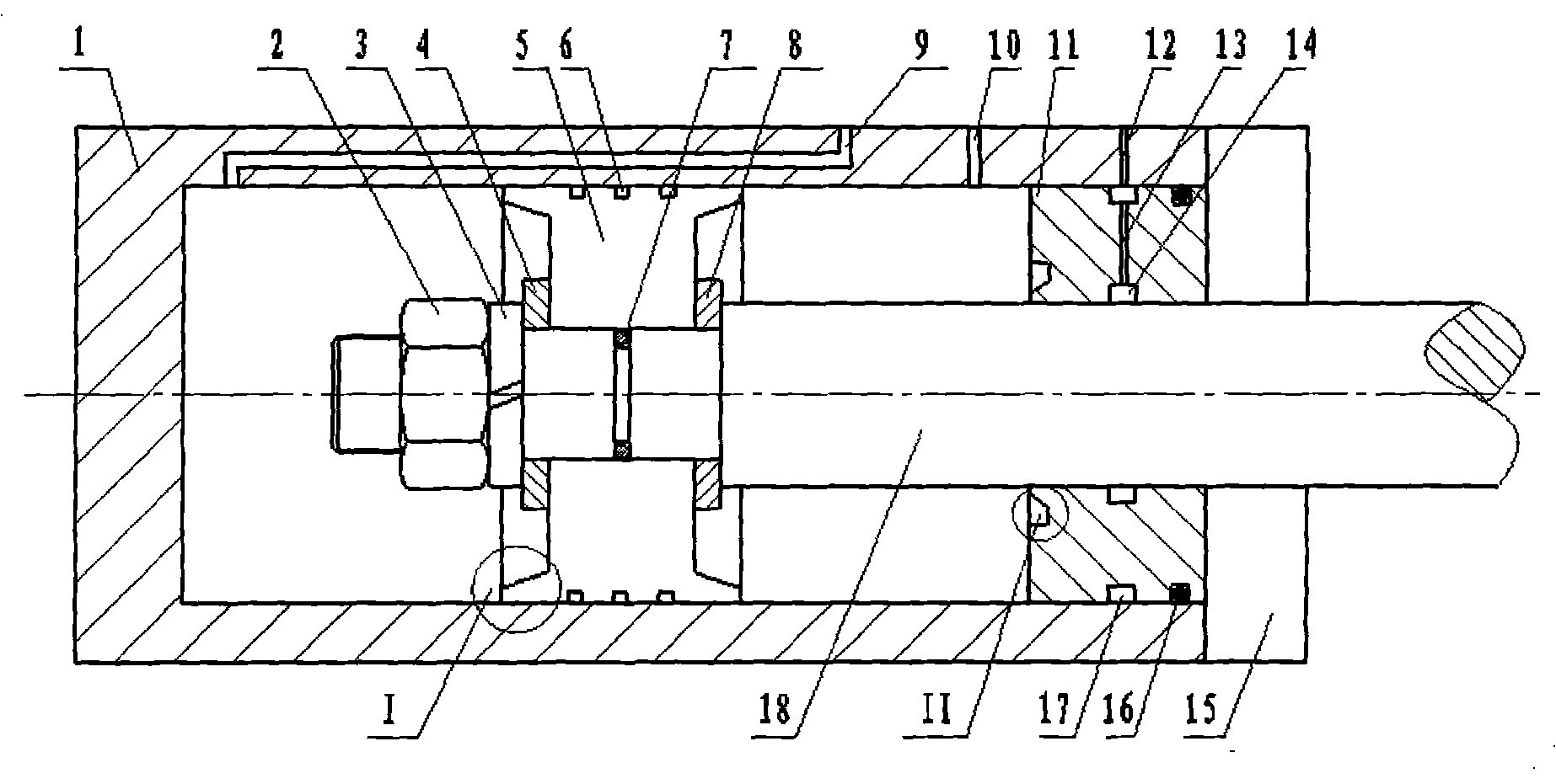 Hydraulic cylinder with clearance sealed type deformed piston