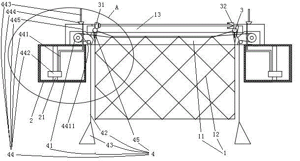 Self-closing culture cage