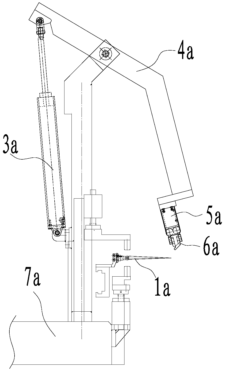 Waste edge removal device for soft bag and method for removing waste edge of soft bag thereof