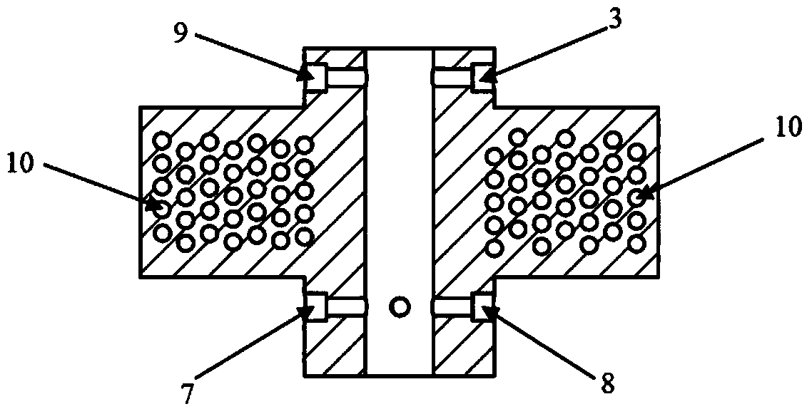 A countercurrent chromatographic separation column and chromatograph