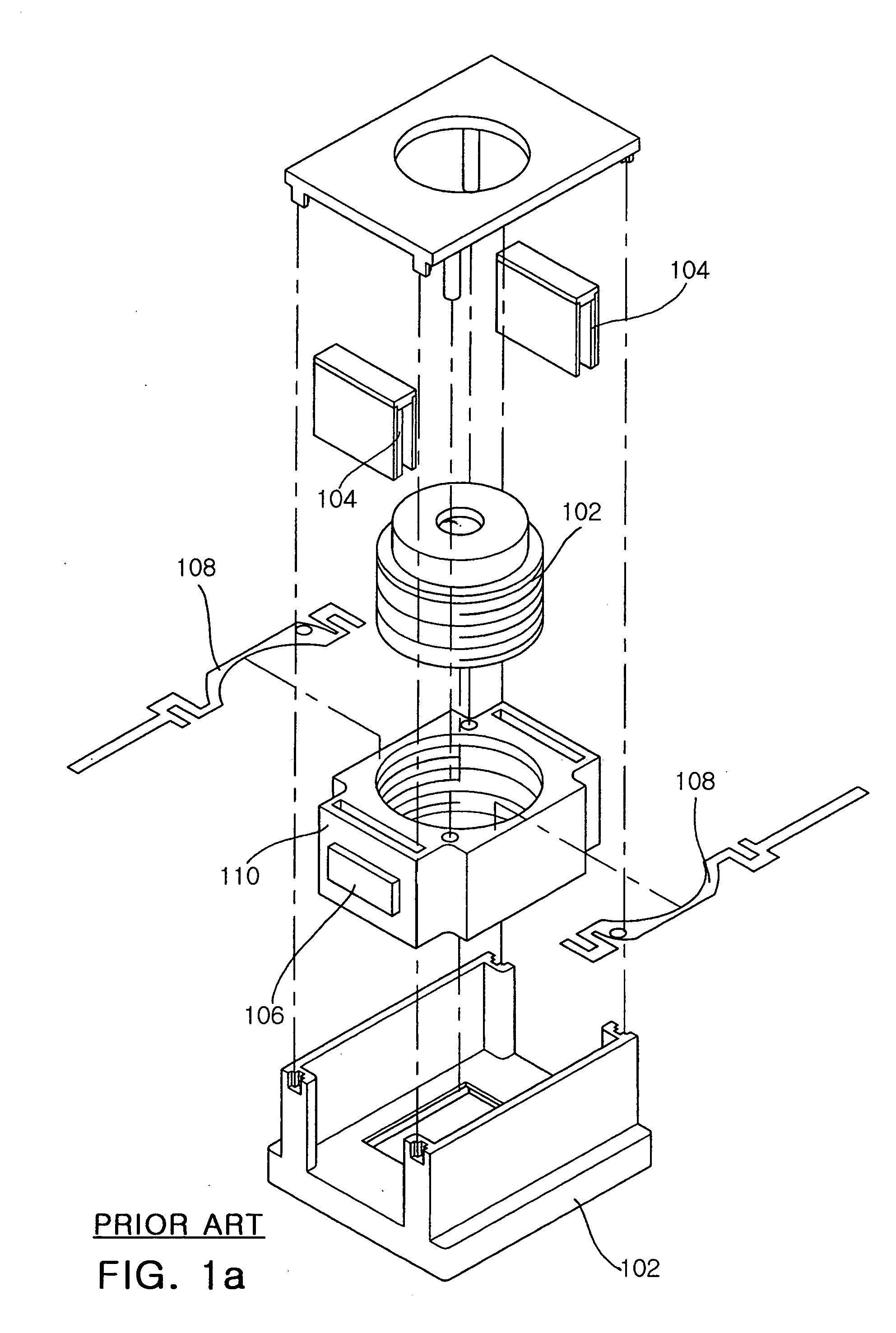 Focal length adjustment apparatus with improved vibration and impact-resistance properties