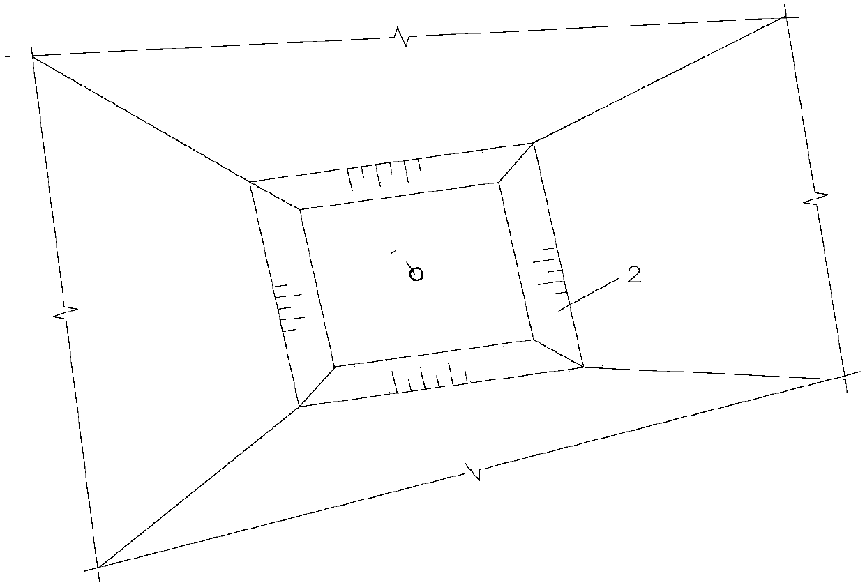 Flood drainage system of dry-type tailing reservoir