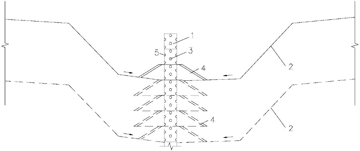 Flood drainage system of dry-type tailing reservoir