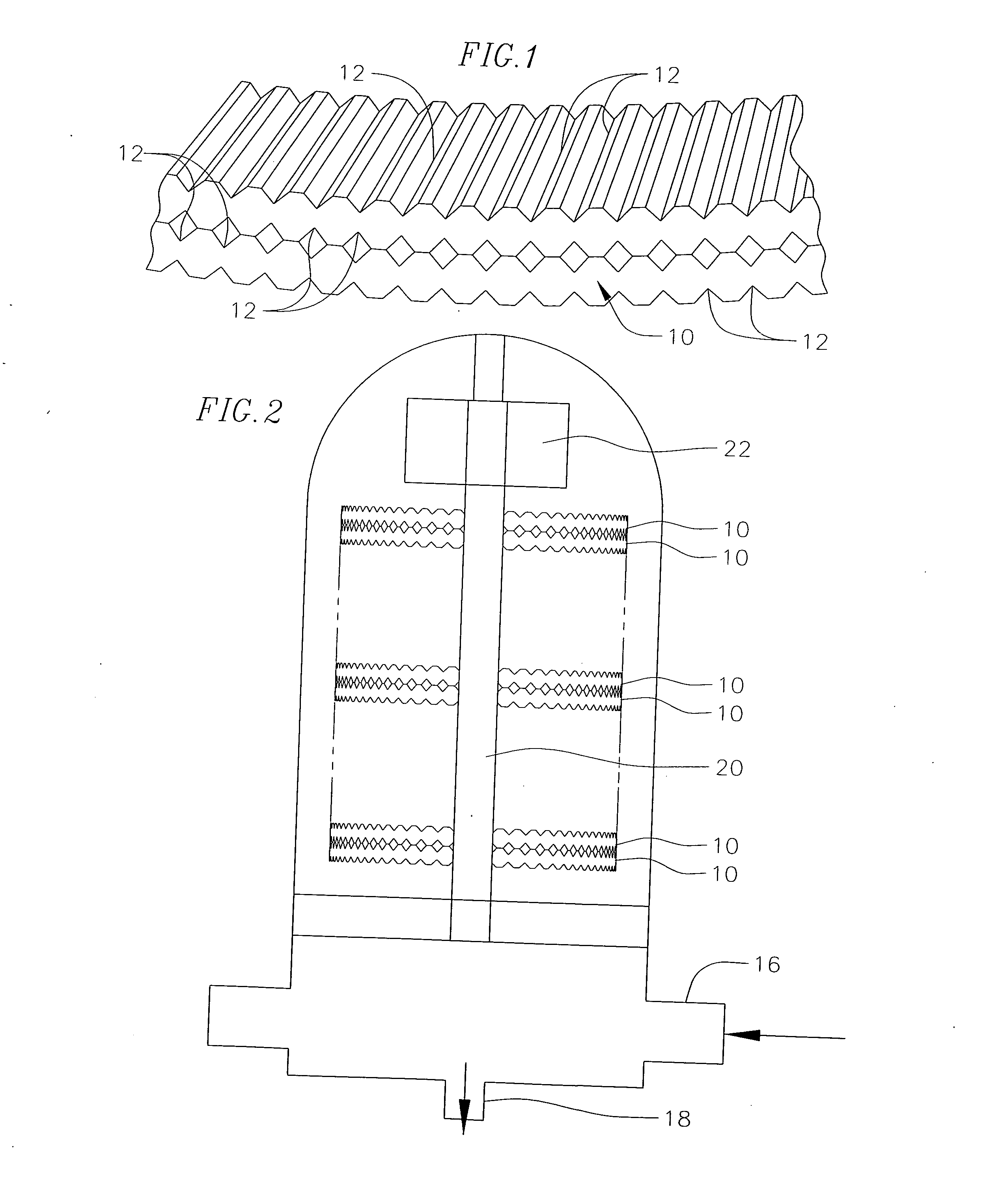 Disc filtration system with improved backwashing