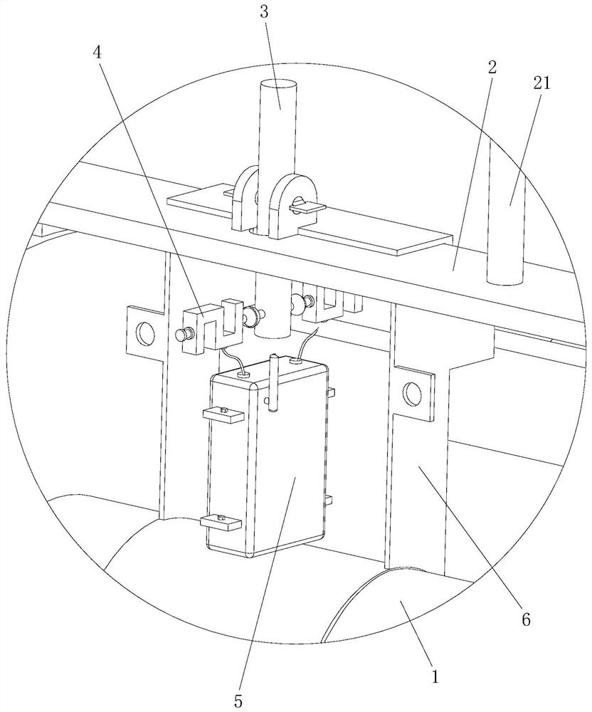 Threshing cylinder and method for adjusting rotating speed of threshing cylinder during threshing