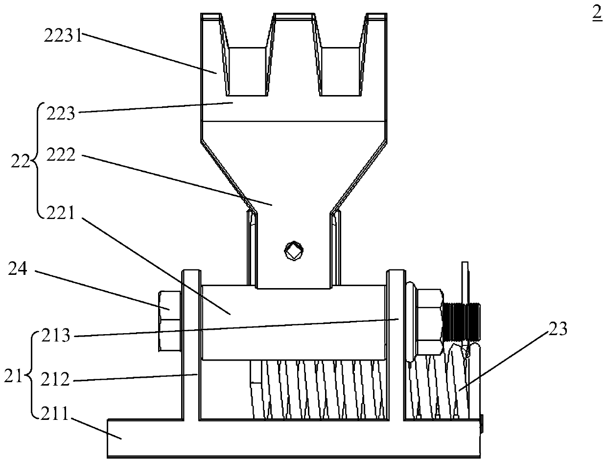 Flexible threshing cylinder and thresher provided with same